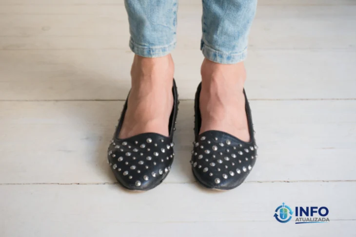 Ballet Flats Are Back, But Which Outfits Actually Make Them Work?